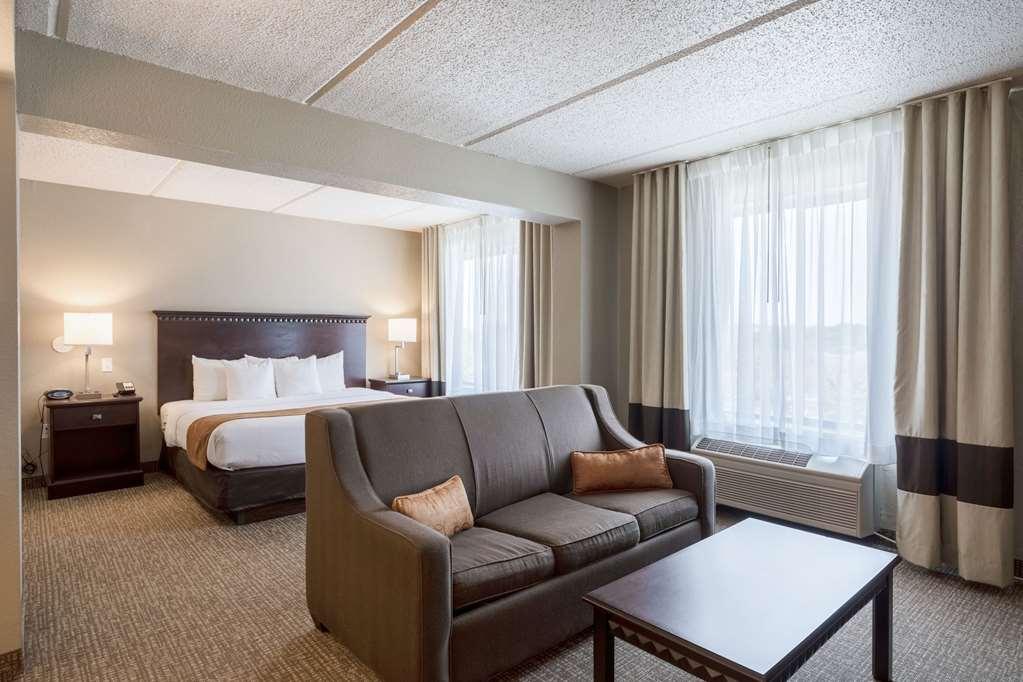 Comfort Suites Austin Airport Стая снимка
