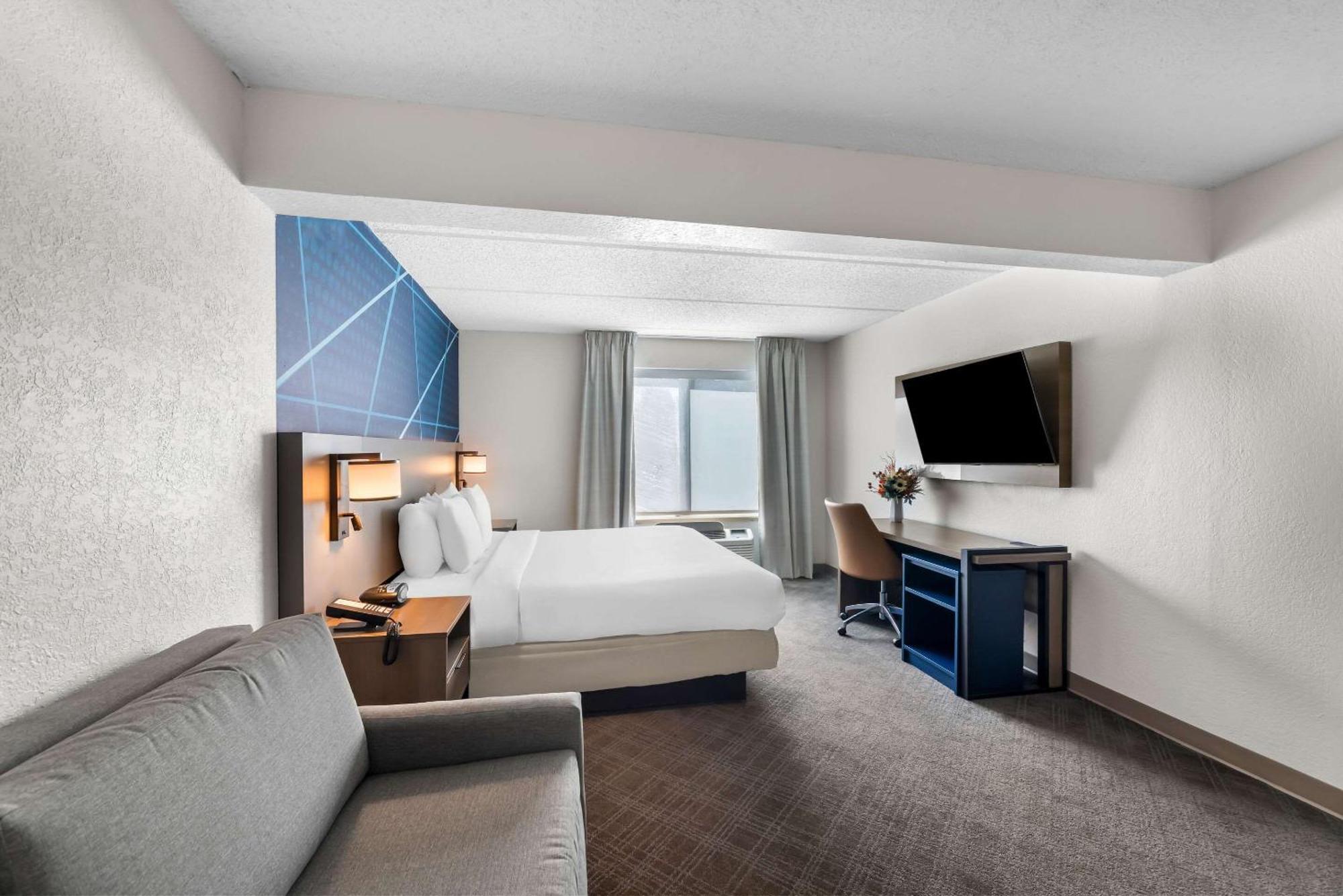 Comfort Suites Austin Airport Екстериор снимка