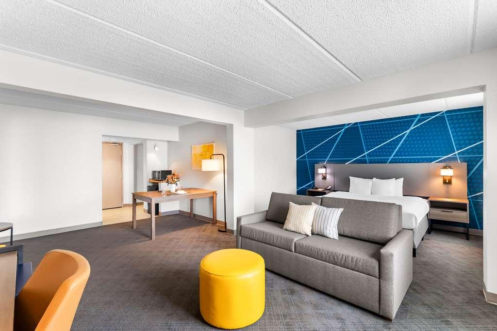 Comfort Suites Austin Airport Стая снимка
