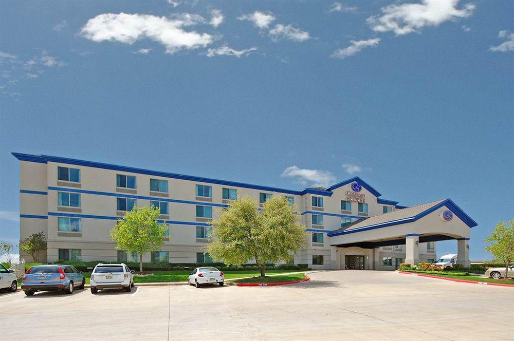Comfort Suites Austin Airport Екстериор снимка